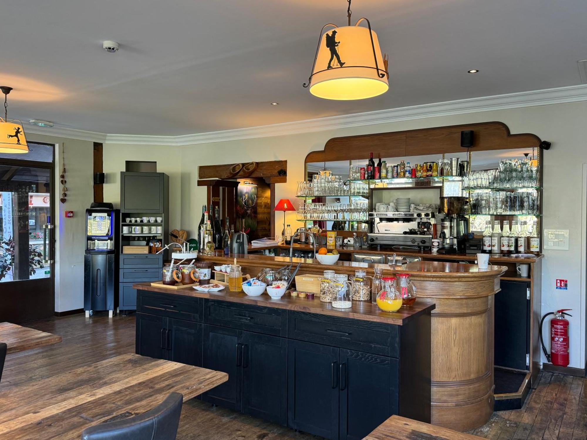 Hotel Genepi Beuil Exteriör bild
