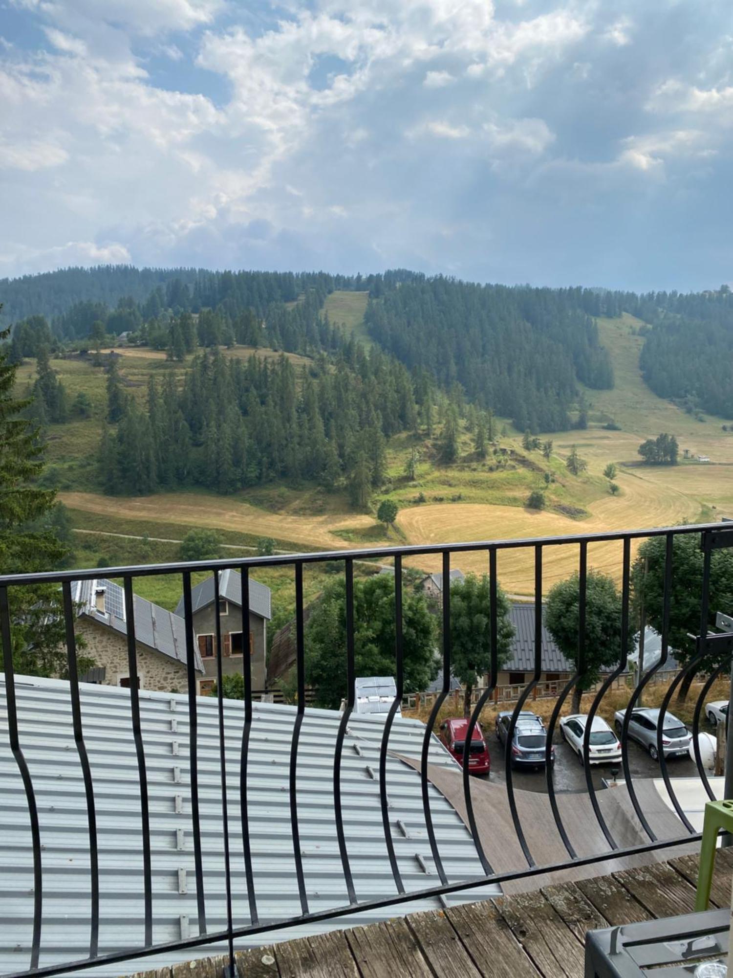 Hotel Genepi Beuil Exteriör bild
